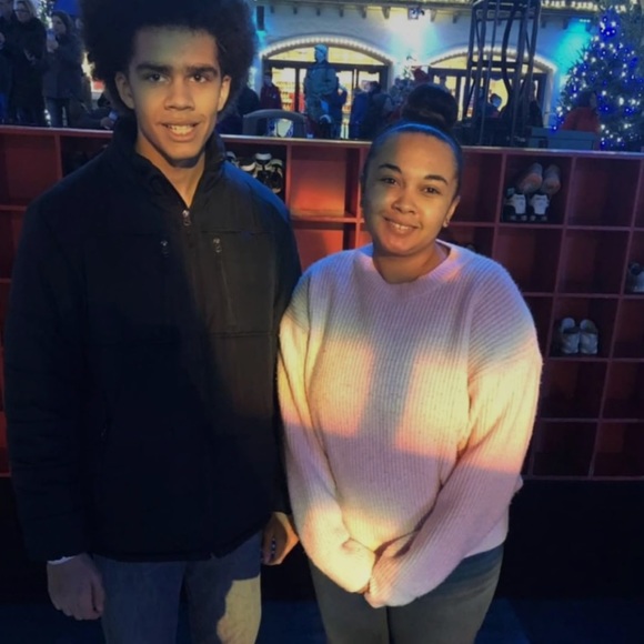 Meet your Posher, Danielle. Posh Ambassador 2019!! - Picture 4 of 8